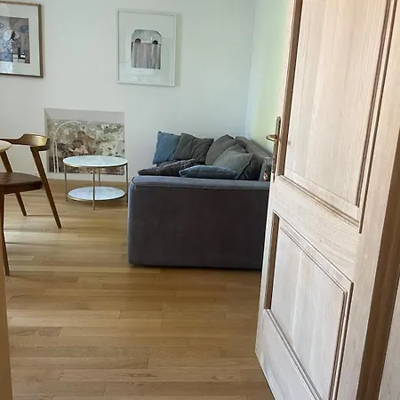 Cozy Colosseum Corner 아파트 풀라